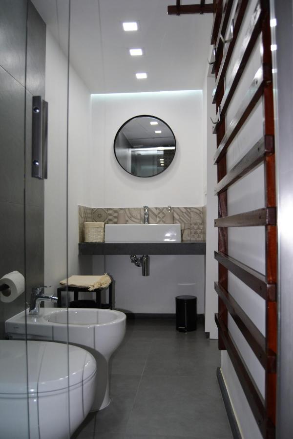 Dock33 - Comfort Loft In Catania Center Zewnętrze zdjęcie